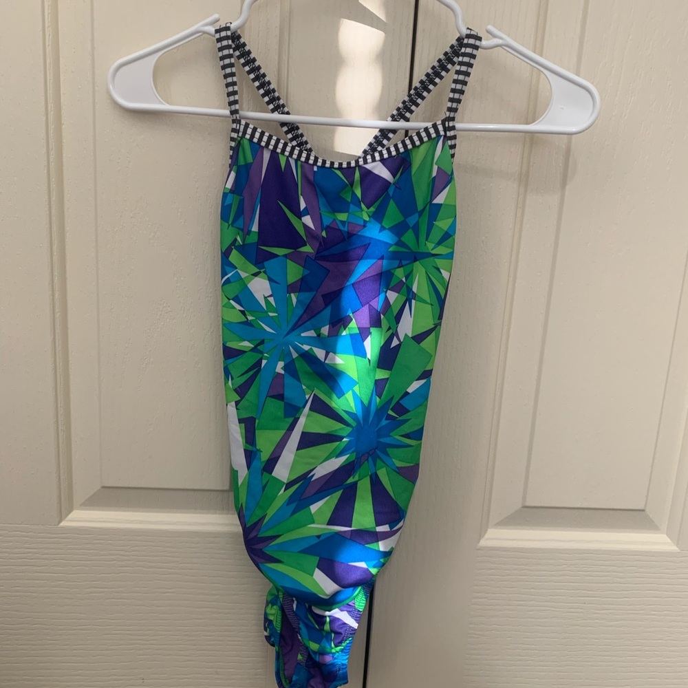 Dolfin uglies V-2 back swim suit
